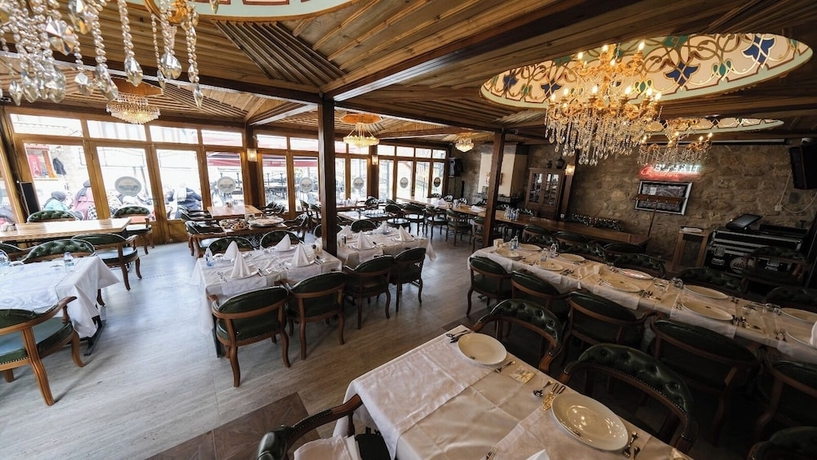 Imagen del bar/restaurante del Serefhan Managed by Dedeman. Foto 2