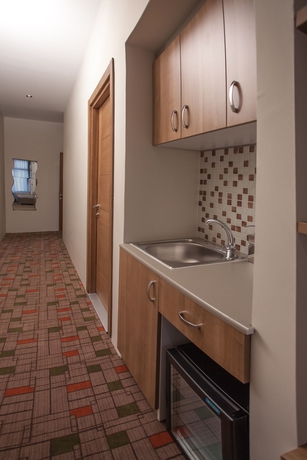 Imagen de la habitación del Serene Hotel. Foto 2
