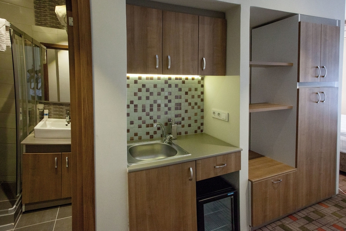 Imagen de la habitación del Serene Hotel. Foto 5