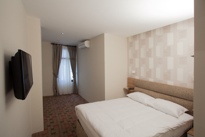 Imagen de la habitación del Serene Hotel. Foto 9
