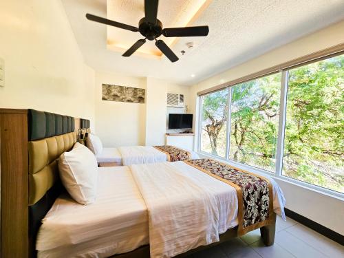 Imagen de la habitación del Serenity Beach Hotel. Foto 14