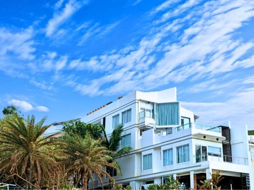 Imagen general del Serenity Beach Hotel. Foto 10