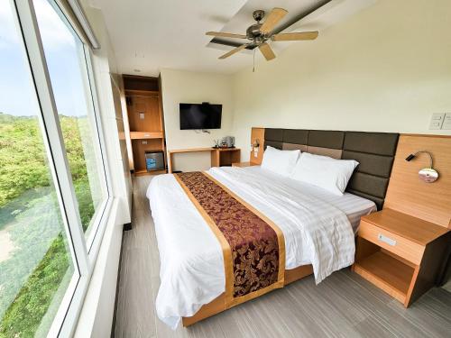 Imagen de la habitación del Serenity Beach Hotel. Foto 20