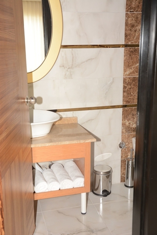 Imagen de la habitación del Serenity Suit Hotel. Foto 9