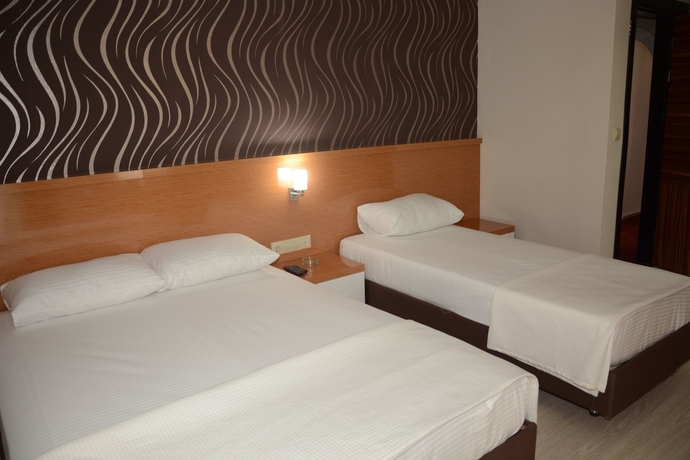 Imagen de la habitación del Serenity Suit Hotel. Foto 10
