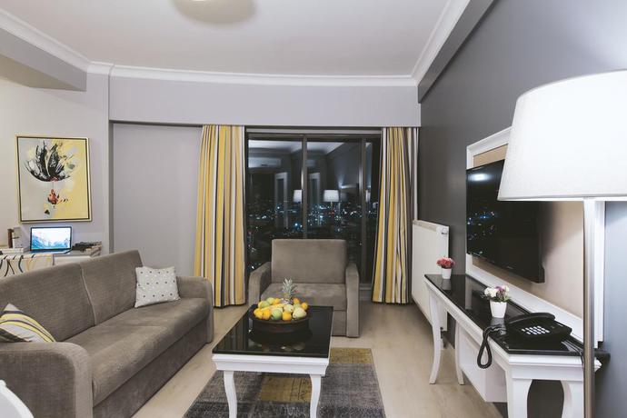 Imagen de la habitación del Serenity Suites Istanbul Airport. Foto 15