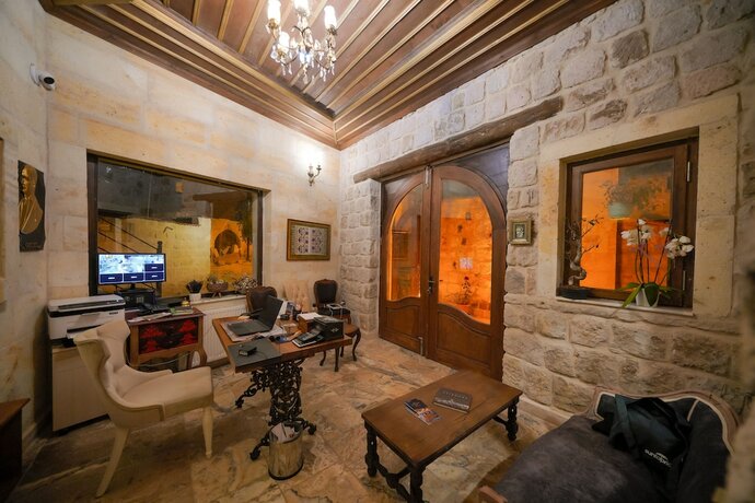 Imagen general del Serenus Cave Suites. Foto 10