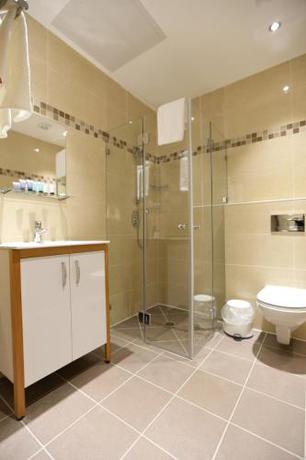 Imagen de la habitación del Sergei Palace Hotel. Foto 7