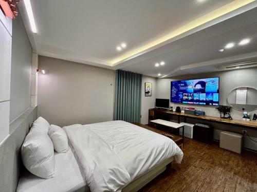 Imagen de la habitación del Series hotel. Foto 16