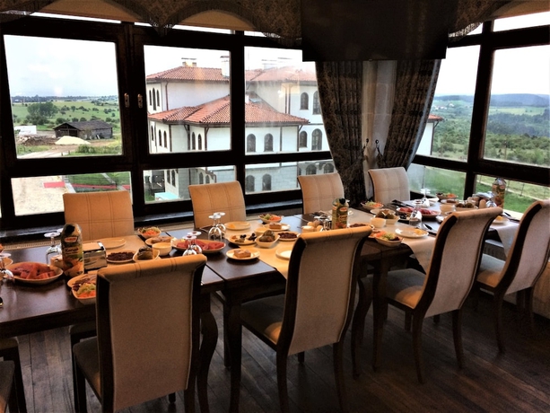 Imagen del bar/restaurante del Serife Baci Ogretmenevi Doga Kultur Koyu. Foto 4