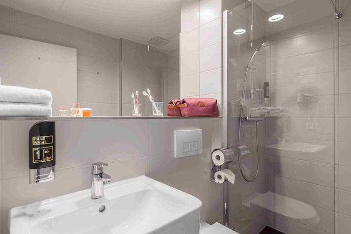 Imagen de la habitación del Serways Hotel Waldmohr. Foto 12