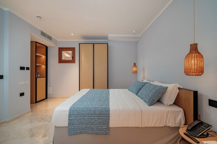 Imagen de la habitación del Sestante Hotel. Foto 6