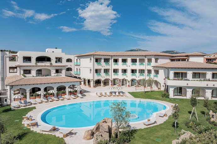 Imagen de la piscina del Sestante Hotel. Foto 13