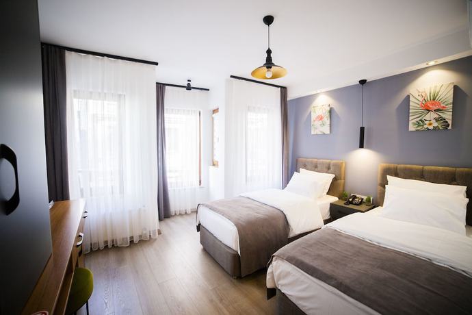 Imagen de la habitación del Set Ozer Hotel. Foto 3
