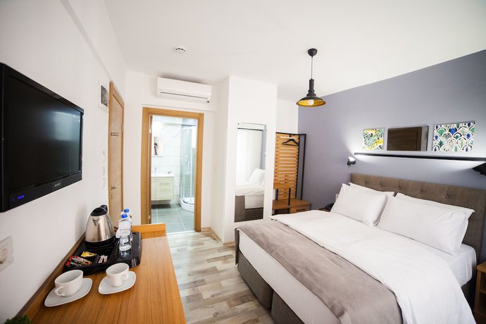 Imagen de la habitación del Set Ozer Hotel. Foto 8