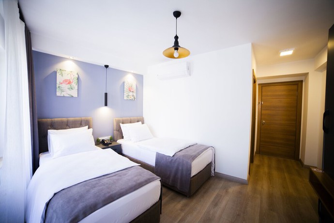 Imagen de la habitación del Set Ozer Hotel. Foto 10