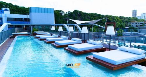 Imagen general del Setai Yacht. Foto 3