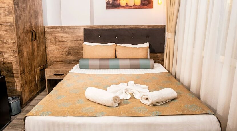Imagen de la habitación del Seven City Hotel. Foto 12