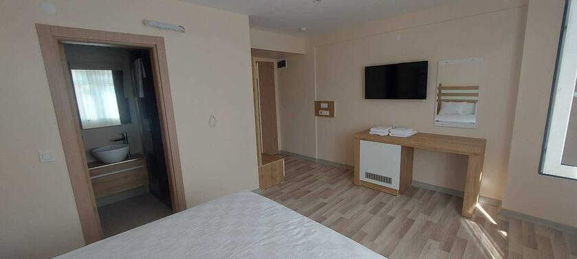 Imagen de la habitación del SeventyFour Hotel. Foto 17