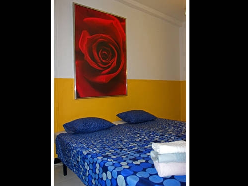 Imagen general del Sevilla Inn Suites. Foto 7