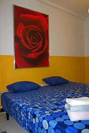 Imagen general del Sevilla Inn Suites. Foto 14