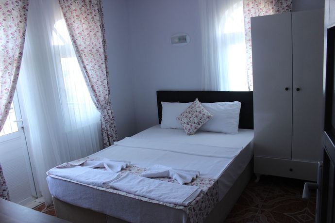 Imagen de la habitación del Shadow Hotel. Foto 8