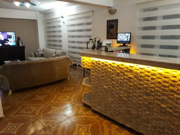 Imagen de los interiores del Shadow Hotel. Foto 17