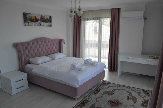 Imagen de la habitación del Shahin Golden Hotel. Foto 16