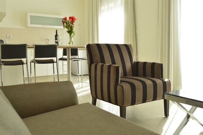 Imagen de los interiores del Shamai Suites Jerusalem. Foto 15