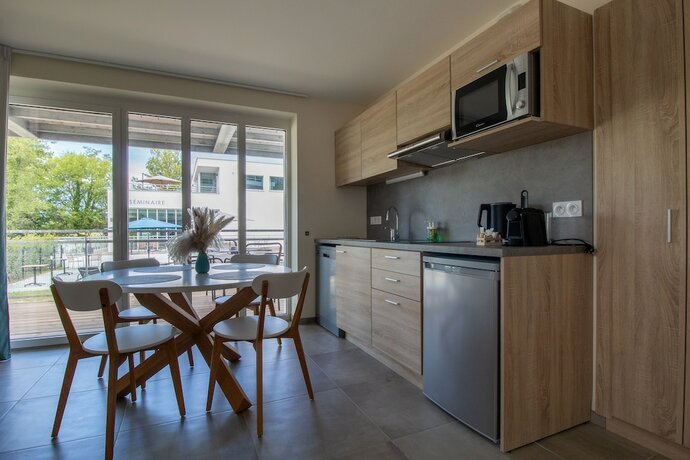 Imagen de la habitación del Shana Hotel and Residence. Foto 13
