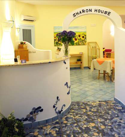Imagen de los interiores del Sharon House. Foto 20