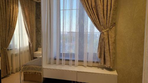 Imagen general del Shedevr Plaza Navoiy. Foto 7