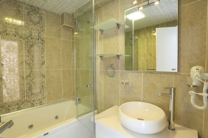 Imagen de la habitación del Shimal Panaroma Hotel. Foto 5