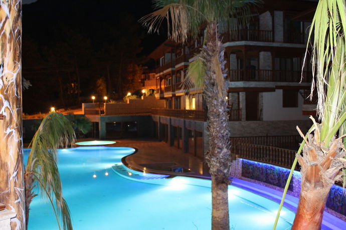 Imagen de los exteriores del Shimal Panaroma Hotel. Foto 11