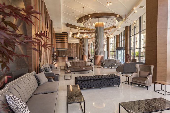 Imagen de los interiores del Shimall Deluxe Hotel. Foto 18