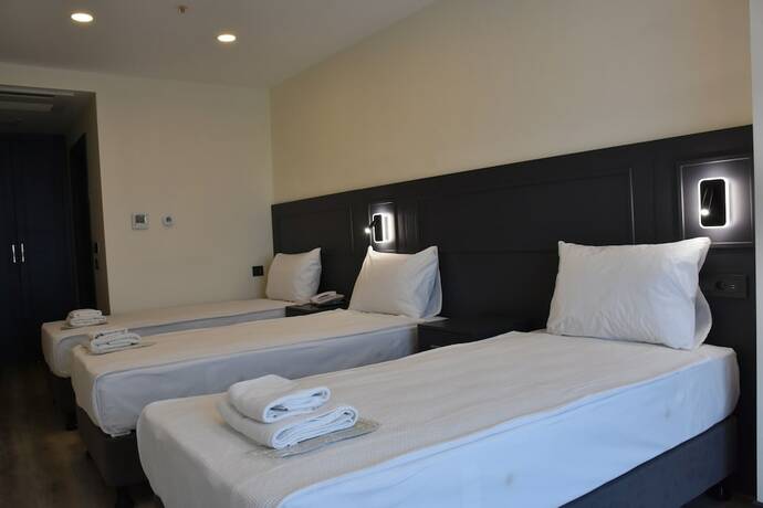 Imagen de la habitación del Shishly Palace Hotel. Foto 20