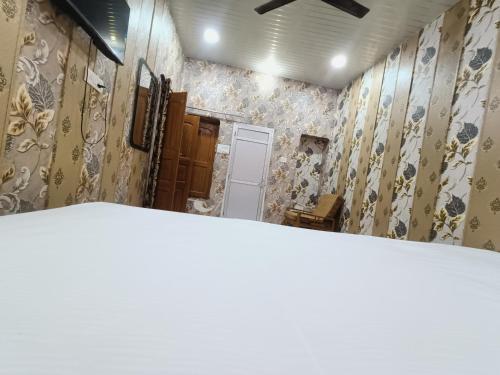 Imagen de la habitación del Shri Bholanath Atithi Bhawan. Foto 19