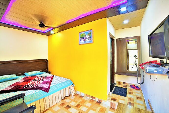 Imagen de la habitación del Shri Ganesh Hotel. Foto 10