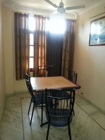 Imagen del bar/restaurante del Shrinath Inn. Foto 3