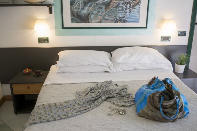 Imagen de la habitación del Si Rimini Hotel. Foto 6