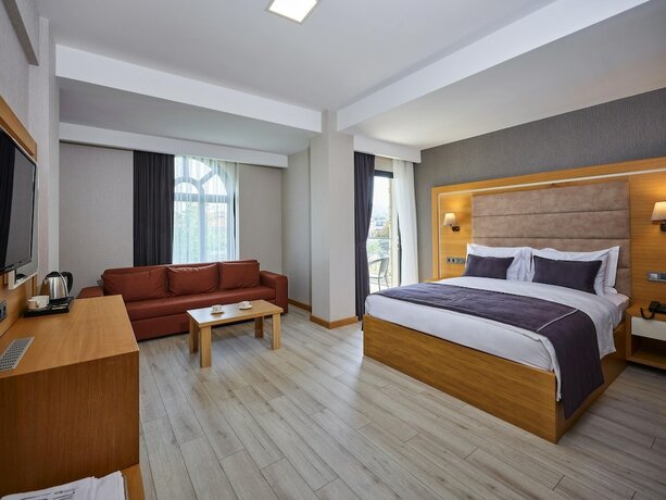 Imagen de la habitación del Si Urla Hotel. Foto 13