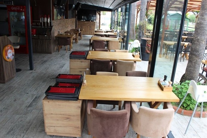 Imagen del bar/restaurante del Side Alya Hotel. Foto 6