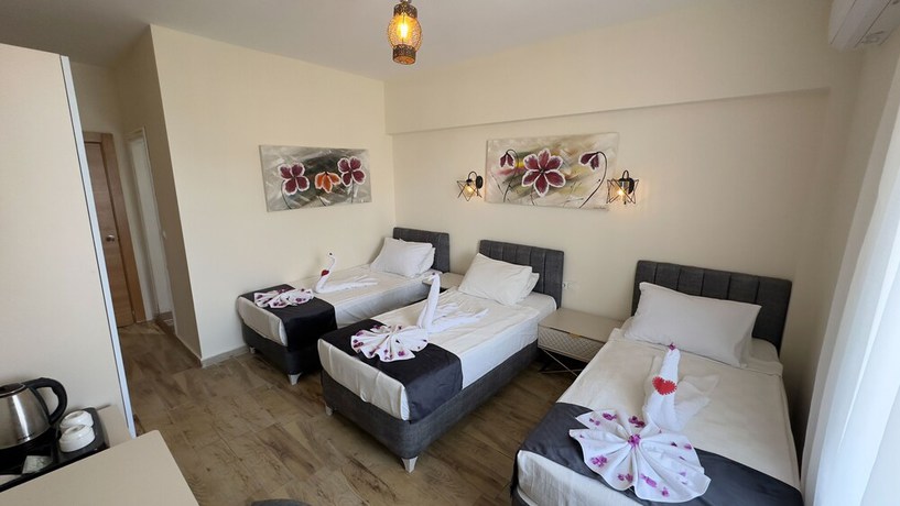 Imagen de la habitación del Side Alya Hotel. Foto 17