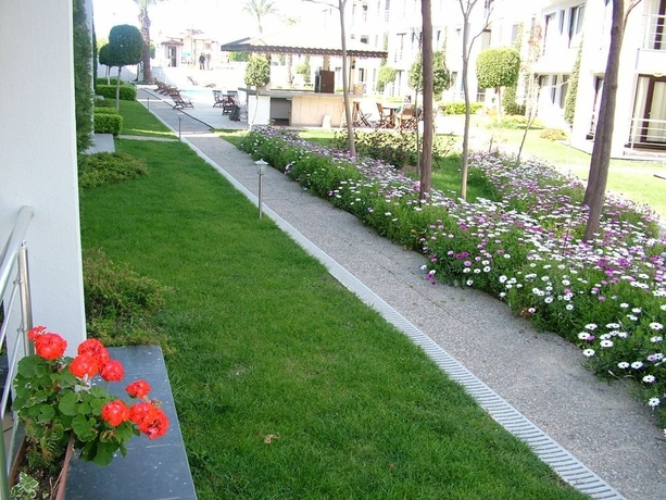 Imagen de los exteriores del Side Garden Residence. Foto 7