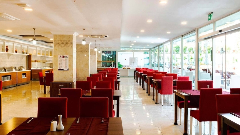 Imagen de los interiores del Side Legend Hotel. Foto 19