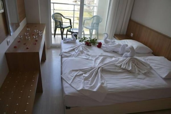 Imagen de la habitación del Side Palace Hotel. Foto 10