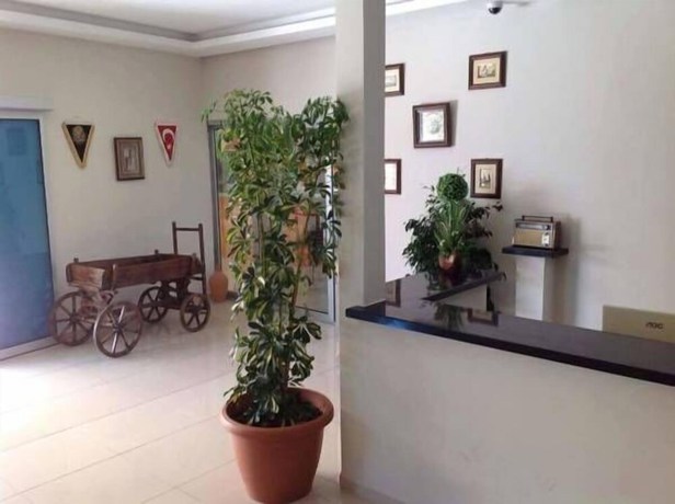 Imagen de los interiores del Side Palace Hotel. Foto 19