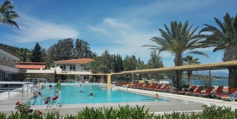 Imagen de la piscina del Sifne Thermal Otel. Foto 15