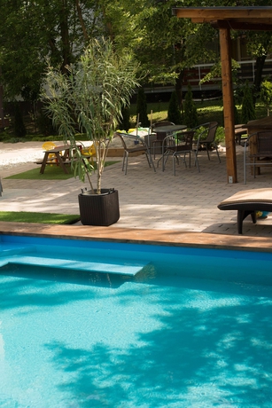 Imagen de la piscina del Silver Garden Siófok. Foto 17