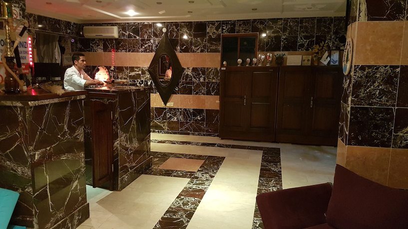 Imagen de los interiores del Silver Pine Hotel. Foto 12